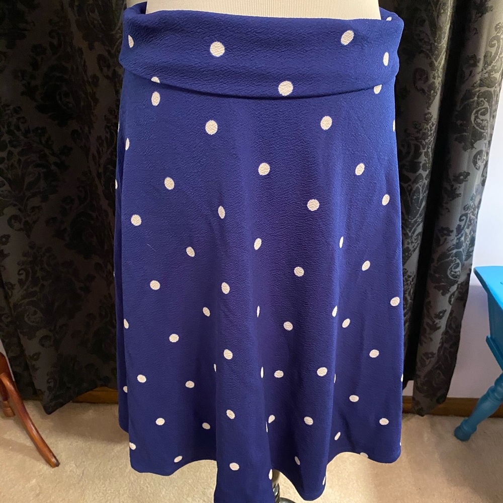 A line skirt